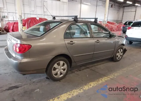 2004 Toyota Corolla Le z USA, uszkodzony, nr VIN 1NXBR32E94Z270945